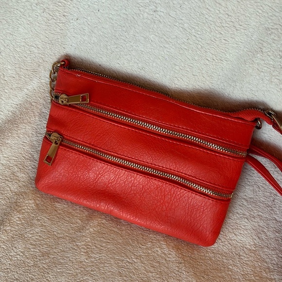 Call it Spring Orange Crossbody Purse - Picture 2 of 4